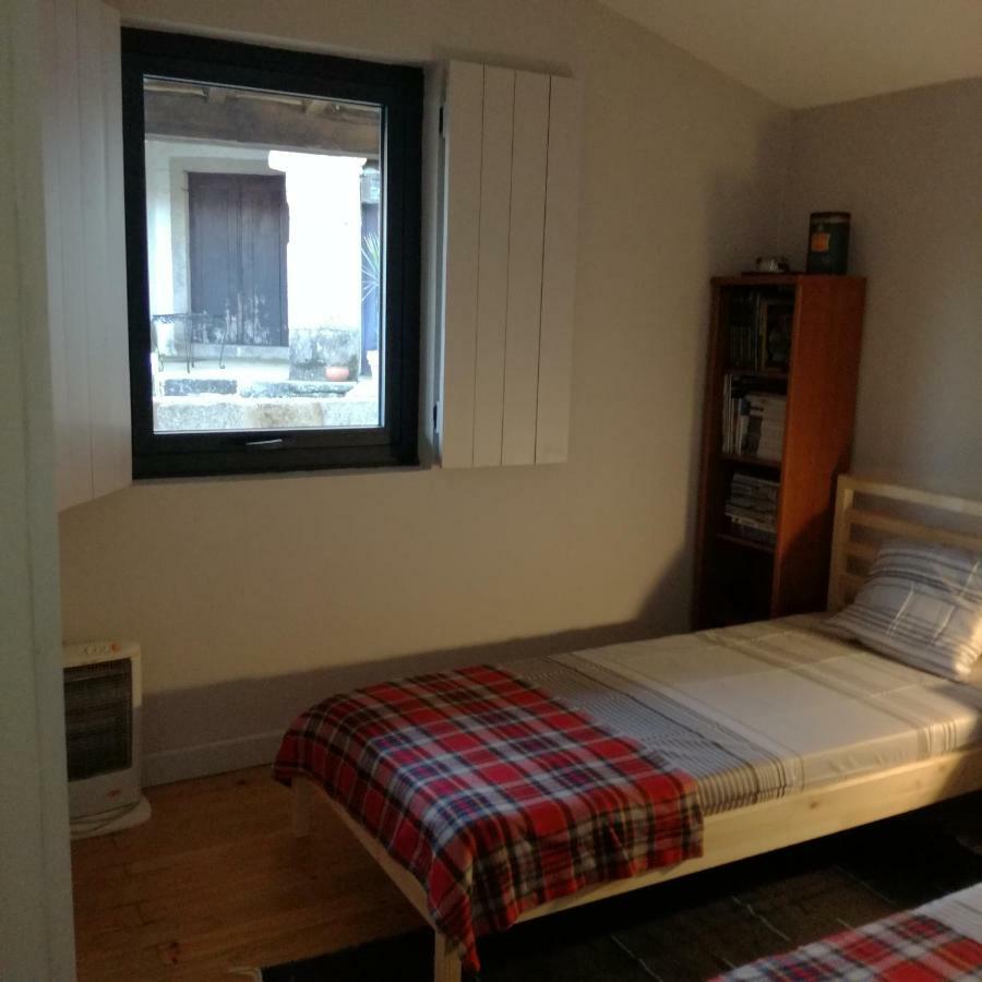 Casa Na Quinta De Valinhas Apartment Vitorino dos Piães Екстериор снимка