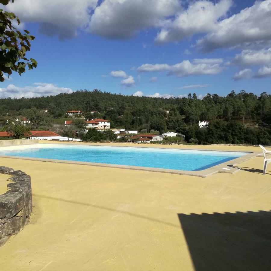 Casa Na Quinta De Valinhas Apartment Vitorino dos Piães Екстериор снимка